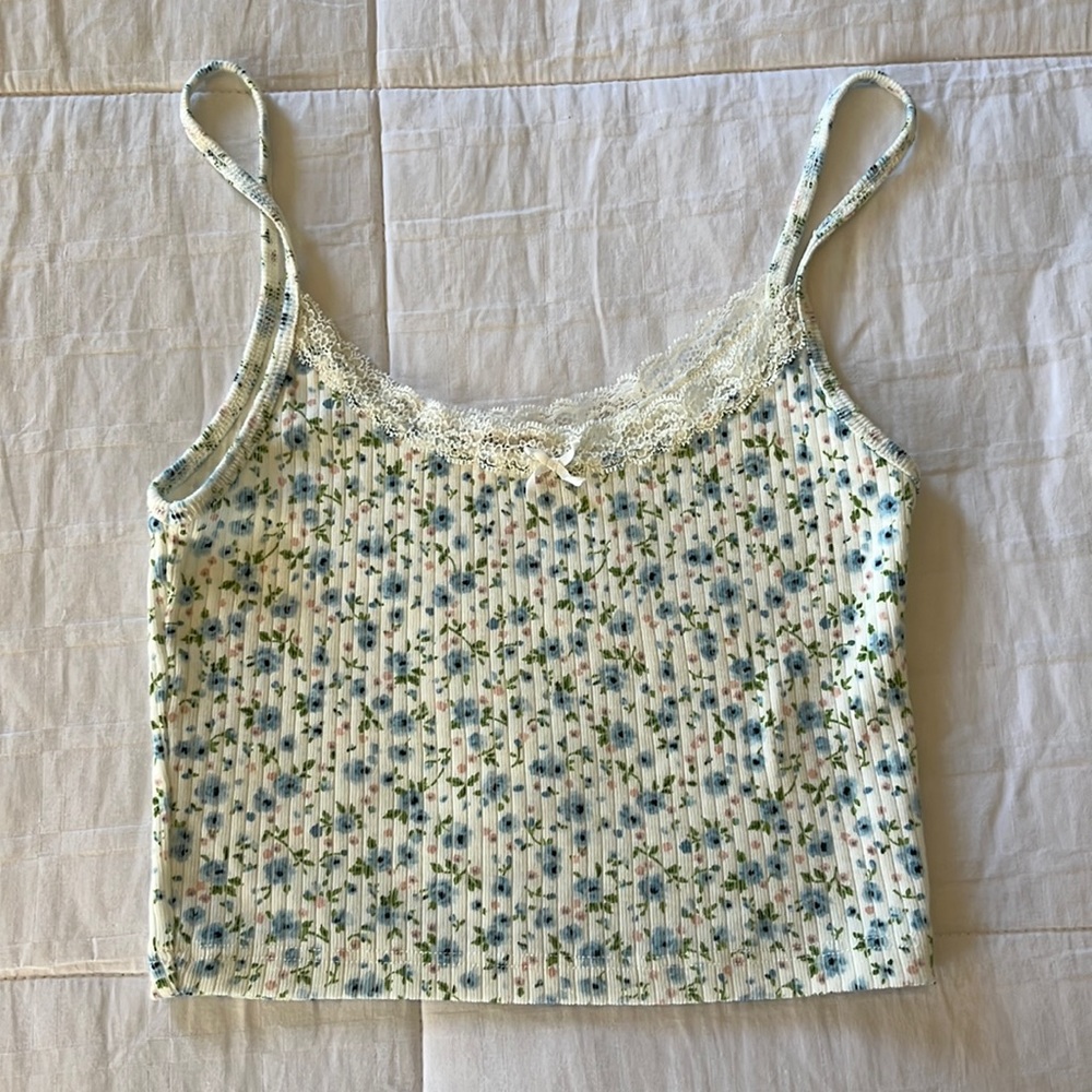 brandy melville skylar bow tank top